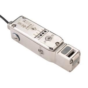 Chave de segurança KL3-SS-Z-RR inox com RFID, liberação por solenoide, retenção 3000N e proteção IP67/IP69K